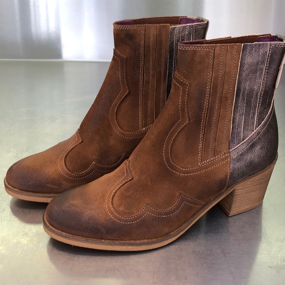 New Oralie leather boots by MTNG from Sundance. - Picture 1 of 12